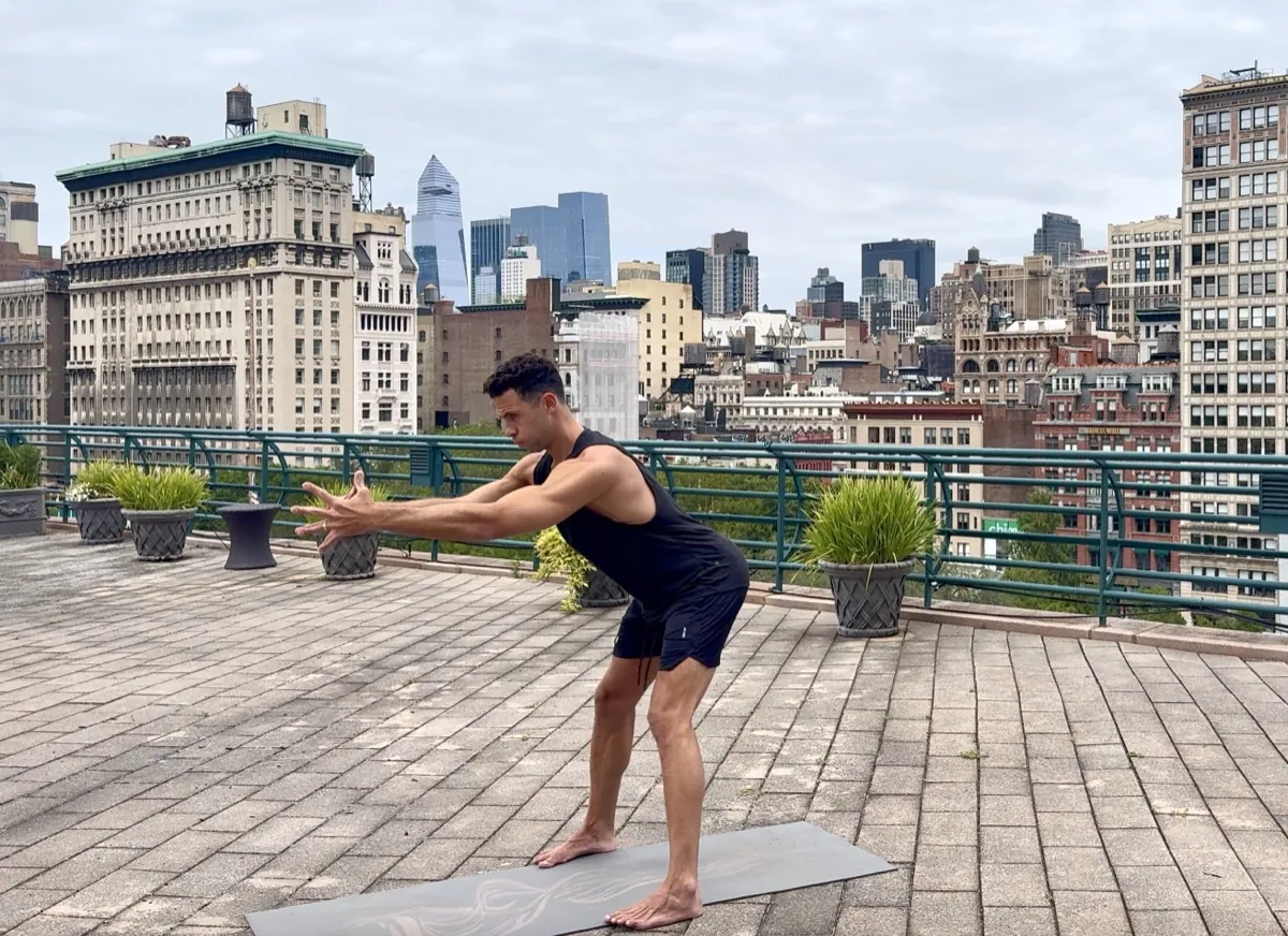 Bodyweight hinge on a rooftop